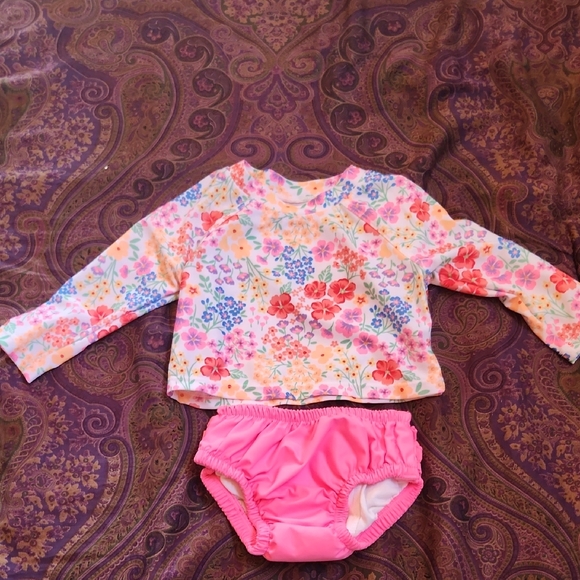 wonder nation Other - Wonder Nation Floral Rash Guard Set